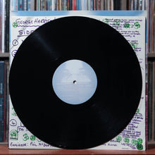 Load image into Gallery viewer, George Harrison - Dark Horse - 1974 Apple, VG/EX 3
