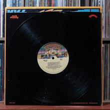 Load image into Gallery viewer, Kiss - Rock And Roll Over - w/ SHRINK - 1976 Casablanca, VG/VG+ 4

