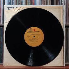 Load image into Gallery viewer, Fleetwood Mac - Fleetwood Mac - w/ SHRINK &amp; INSERT - 1975 Reprise, VG/VG 4
