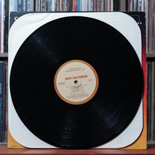 Load image into Gallery viewer, Lynyrd Skynyrd - Skynyrd's First And... Last - 1978 MCA, VG/VG 4
