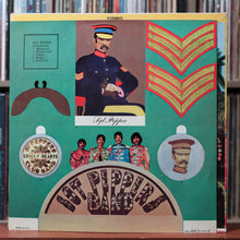 Load image into Gallery viewer, The Beatles - Sgt. Pepper's Lonely Hearts Club Band - W/ PRESS RELEASE &amp; PHOTO 1967 Capitol, VG/VG 3
