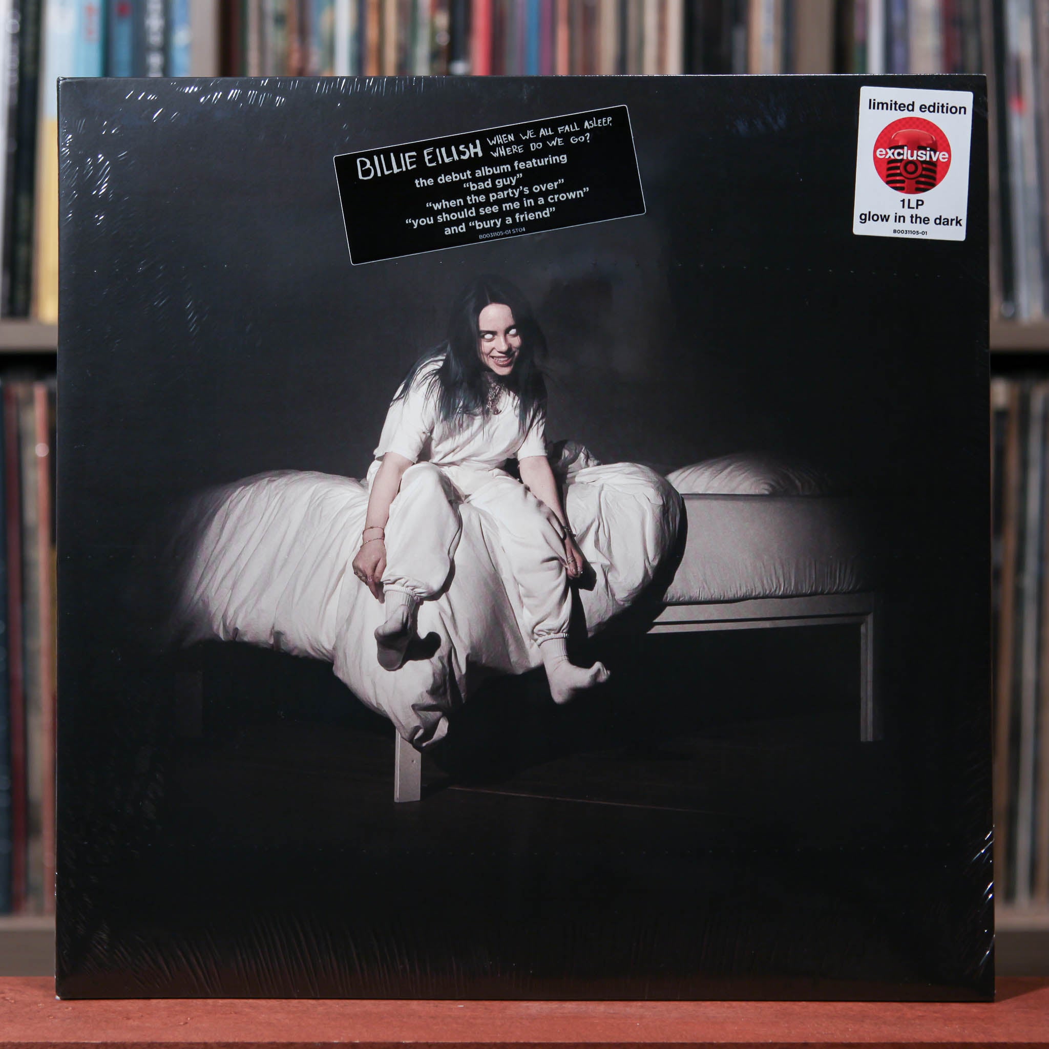 Billie Eilish - When We All Fall Asleep, Where Do We Go? - GLOW IN THE