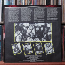 Load image into Gallery viewer, Metallica - Master Of Puppets - 1986 Elektra, VG+/NM
