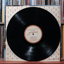 Load image into Gallery viewer, Lynyrd Skynyrd - (Pronounced 'Lĕh-'nérd 'Skin-'nérd) - 1977 MCA Records, VG/VG
