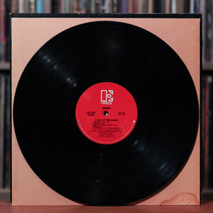 Queen - A Day At The Races - 1976 Elektra, G+/VG