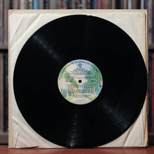 Load image into Gallery viewer, Fleetwood Mac - Rumours - 1977 Warner Bros, VG/VG+ w/Lyrics sleeve
