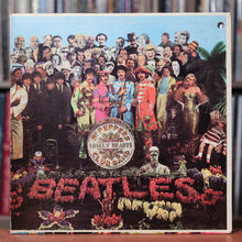 Load image into Gallery viewer, The Beatles - Sgt. Pepper&#39;s Lonely Hearts Club Band - 1967 Capitol
