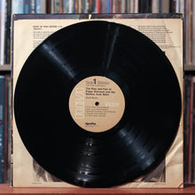 Load image into Gallery viewer, David Bowie - The Rise And Fall Of Ziggy Stardust And The Spiders From Mars - 1975 RCA Victor
