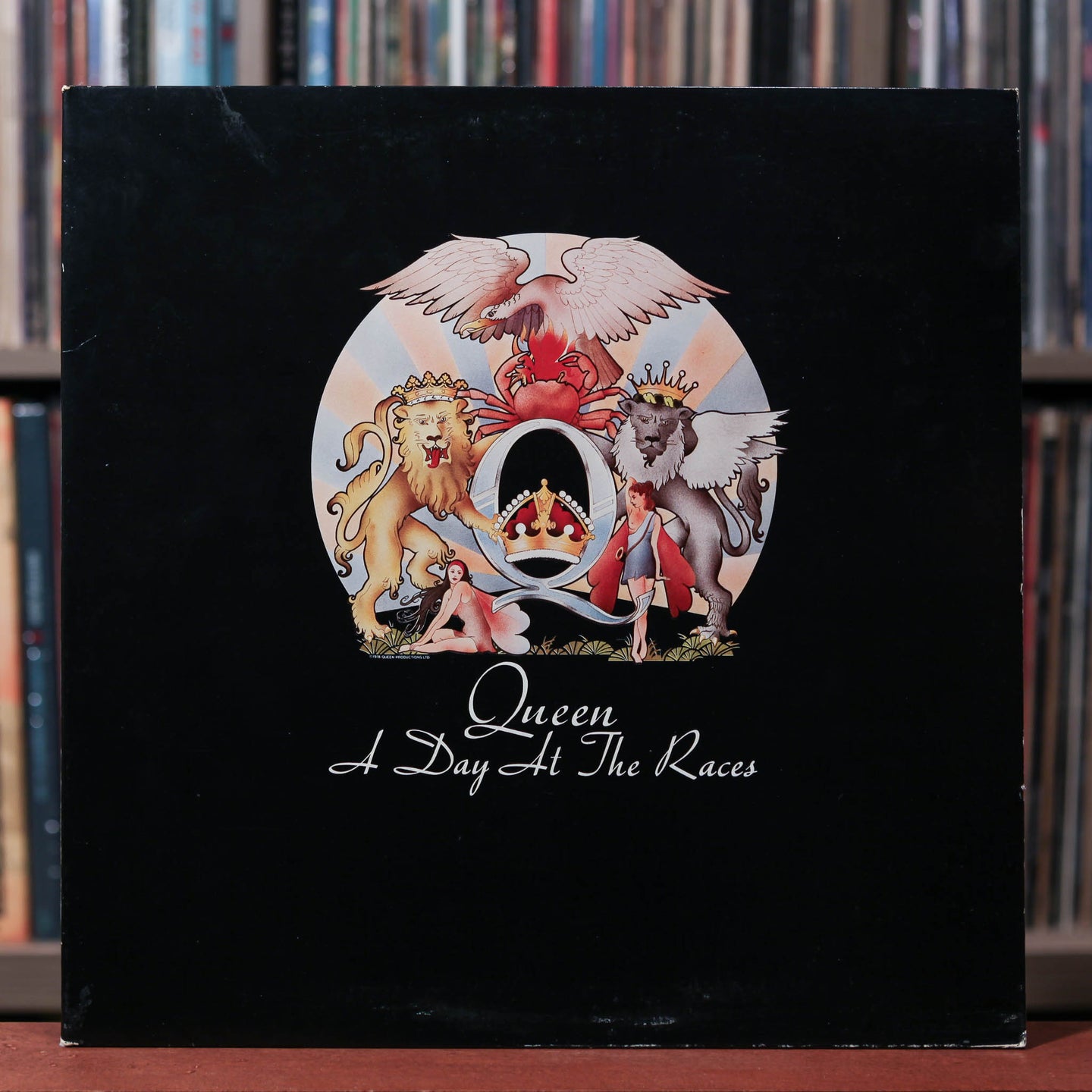 Queen - A Day At The Races - 1976 Elektra, VG+/VG+