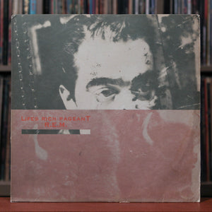 R.E.M. - Lifes Rich Pageant - 1986 I.R.S, VG+/VG+