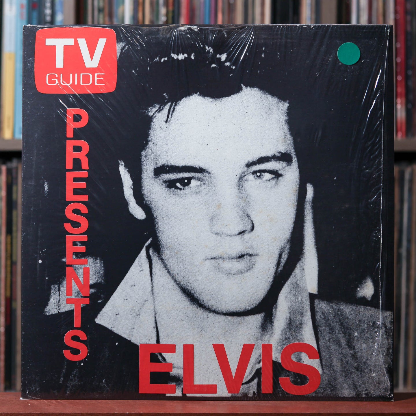 Elvis Presley - TV Guide Presents Elvis - TRANS GREEN VINYL 1979 Hound Dawg Records. EX/EX
