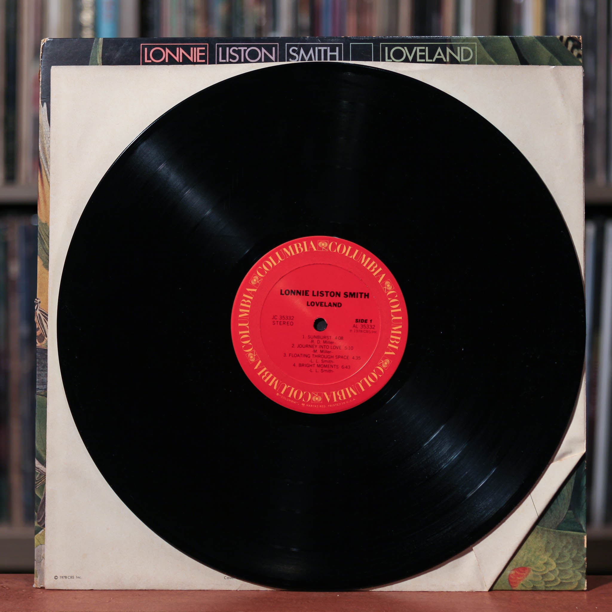 LONNIE−LSTON−SMITHE/LOVE−LAND/LP盤レコード。 Lonnie Liston Smith - Loveland - 1978 Columbia, VG+/VG+