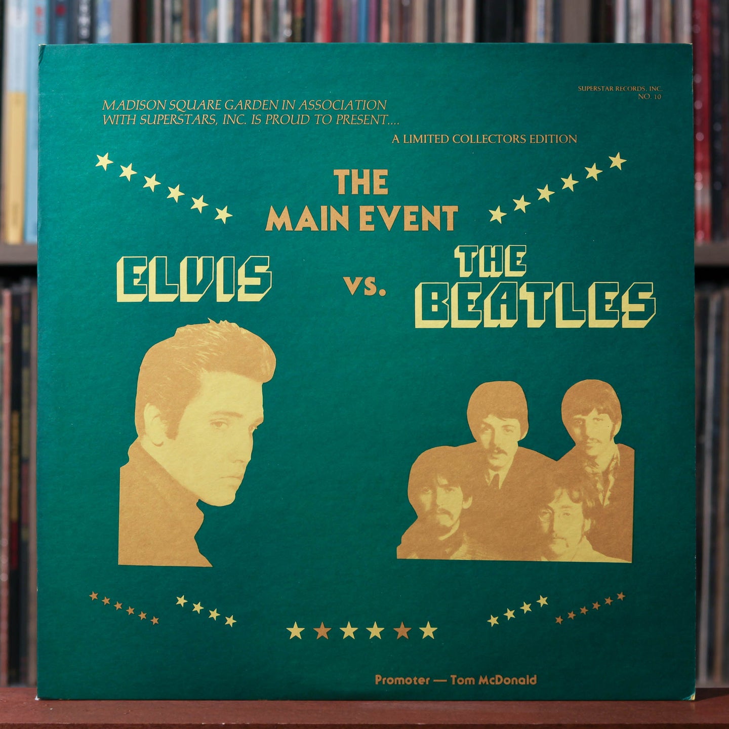 Elvis Presley, The Beatles - Elvis Vs. The Beatles – The Main Event - 1982 Super-Star Records. EX/EX