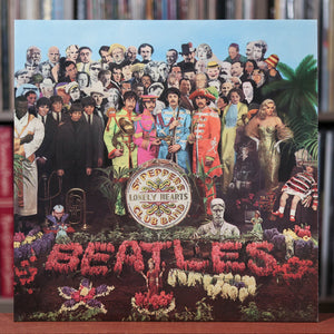 The Beatles - Sgt. Pepper's Lonely Hearts Club Band - UK Import - 1976 Parlophone, EX/NM