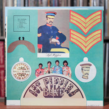 Load image into Gallery viewer, The Beatles - Sgt. Pepper&#39;s Lonely Hearts Club Band - UK Import - 1976 Parlophone, EX/NM
