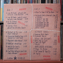 Load image into Gallery viewer, Elvis Presley - Special Delivery From Elvis Presley - 1985 Flaming Star Records. EX/EX
