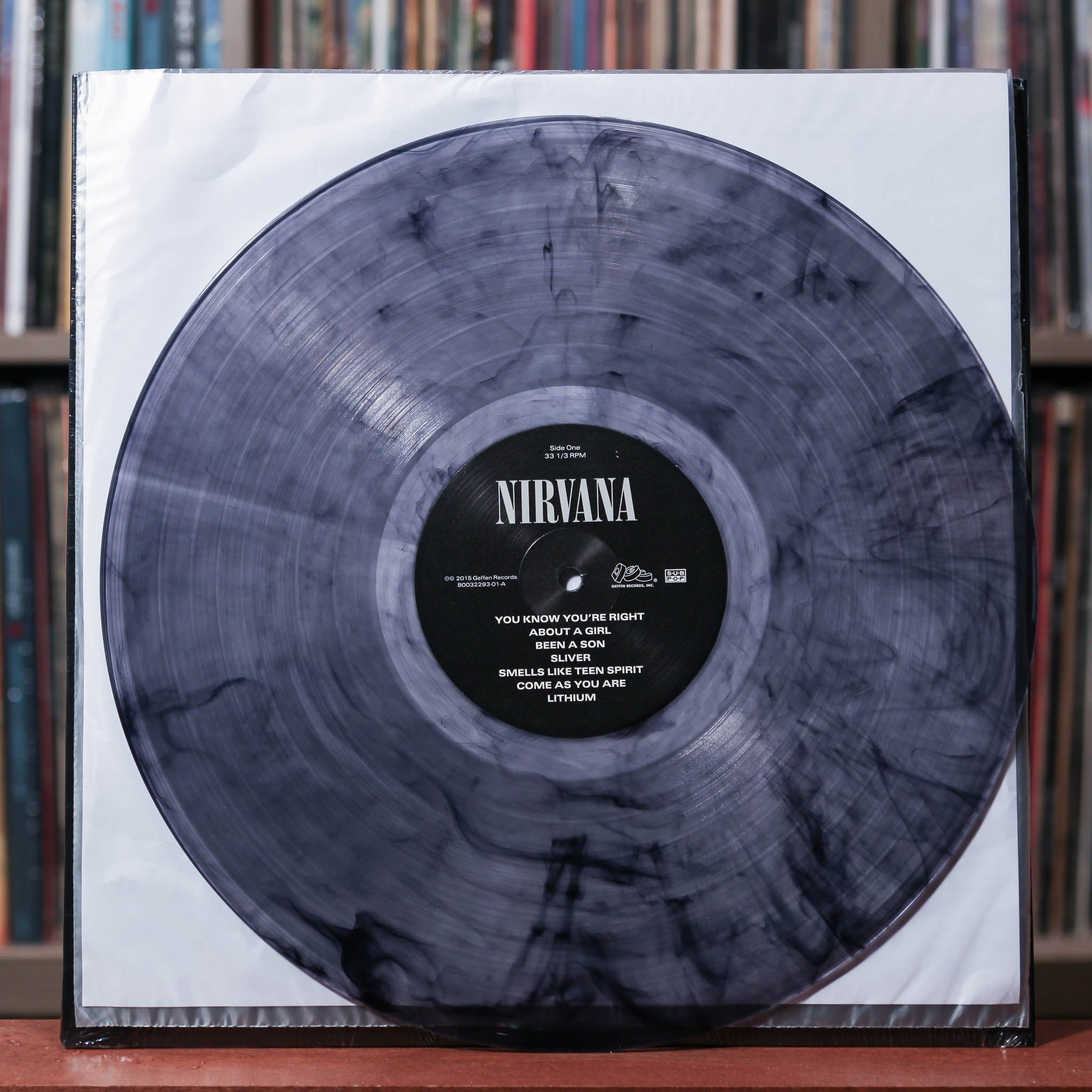 Nirvana - Nirvana - Smoke Color Vinyl - 2020 DGC, NM/NM Nirvana - Nirvana - Smoke Color Vinyl - 2020 DGC, NM/NM