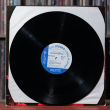 Load image into Gallery viewer, Dexter Gordon - A Swingin&#39; Affair - France Import - 1983 Blue Note, VG+/EX
