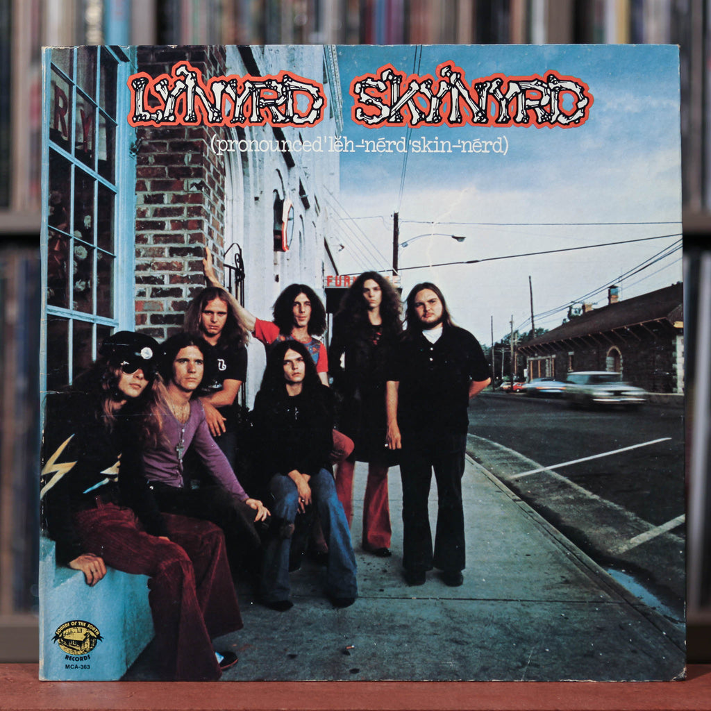Lynyrd Skynyrd - (Pronounced 'Lĕh-'nérd 'Skin-'nérd) - 1973