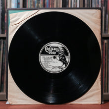 Load image into Gallery viewer, Grateful Dead - Wake Of The Flood - 1973 Grateful Dead Records, VG+/VG
