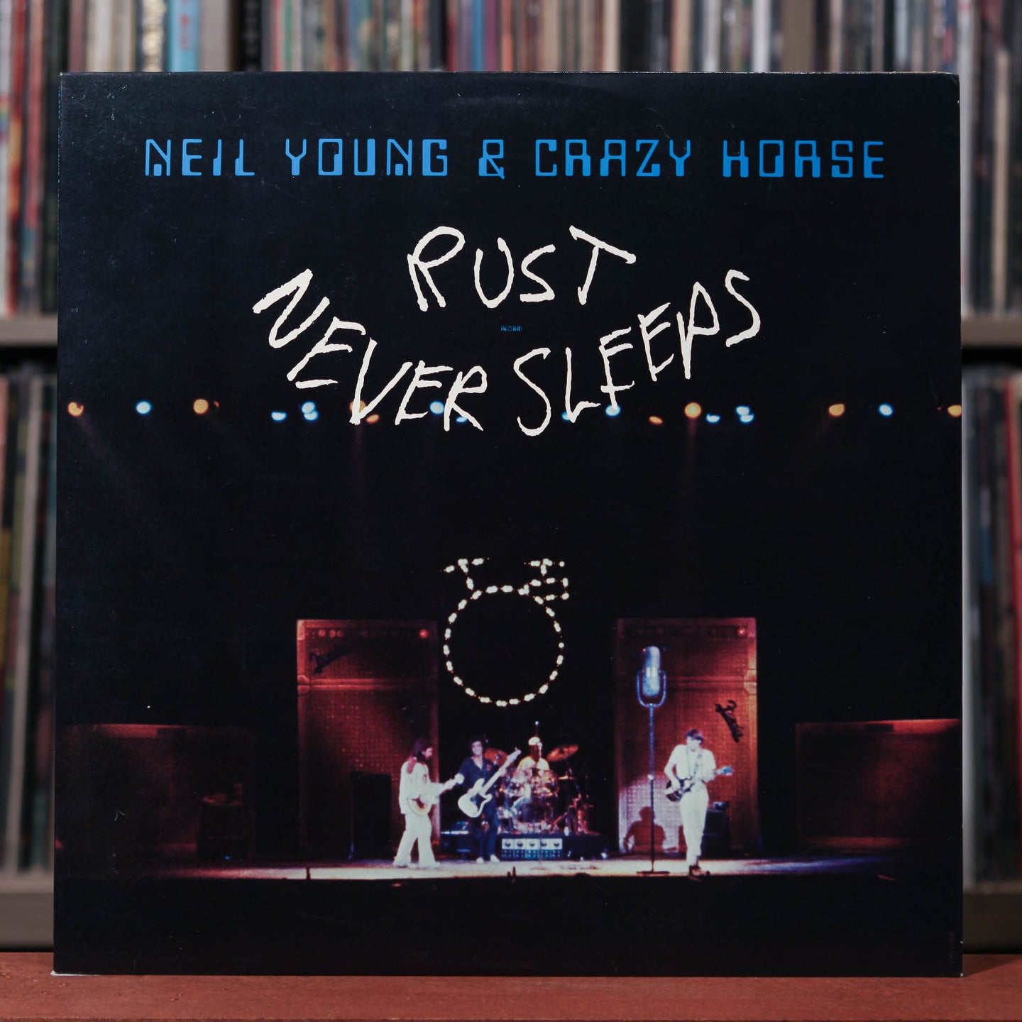 Neil Young - Rust Never Sleeps - 1979 Reprise, VG+/VG+ Neil Young - Rust Never Sleeps - 1979 Reprise, VG+/VG+