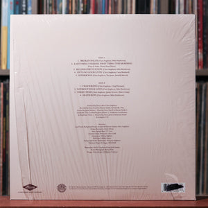 Chris Stapleton - From A Room: Volume 1 - IN SHRINK 2017 Mercury Nashville NM/NM