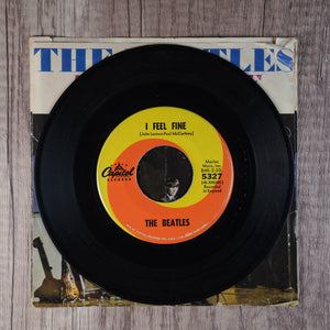 The Beatles - I Feel Fine / She's A Woman - 7