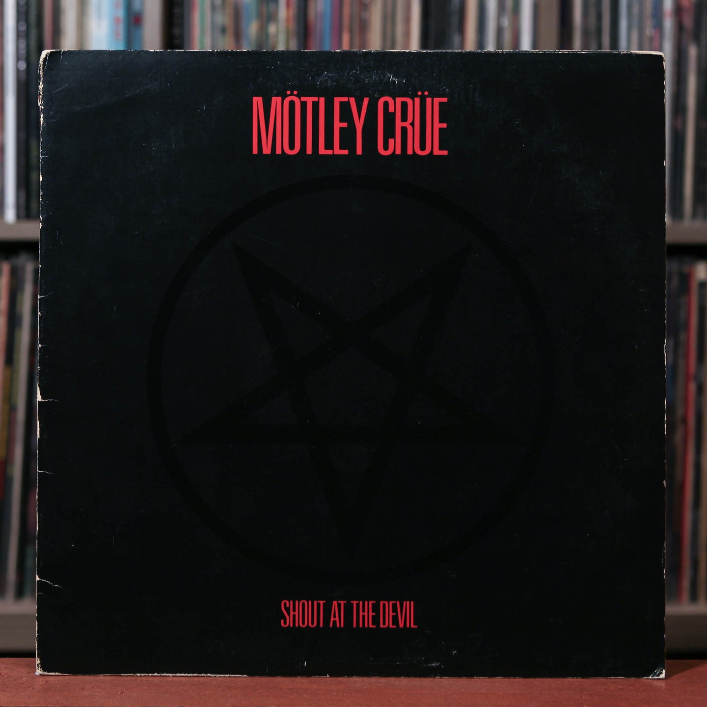 Motley Crue - Shout at the Devil - 1983 Elektra, VG/VG