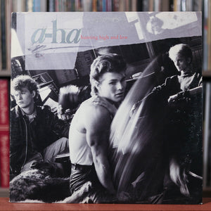 a-ha - Hunting High And Low - 1985 Warner, VG+/EX