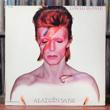 Load image into Gallery viewer, David Bowie - Aladdin Sane - 1973 RCA Victor, VG/EX
