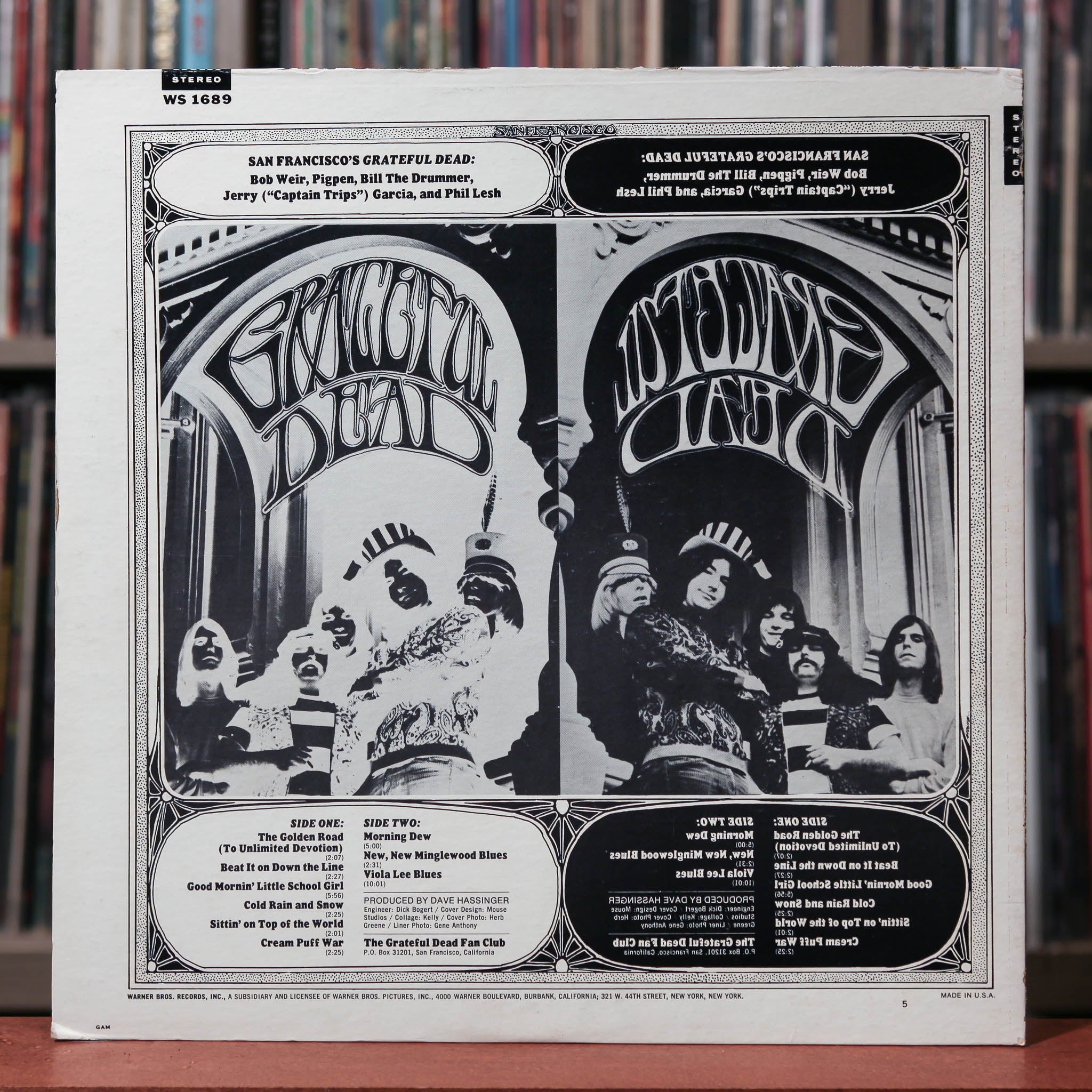 Grateful Dead ヴィンテージ マガジン + 7インチ レコード Grateful Dead ヴィンテージ マガジン + 7インチ レコード The