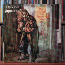 Load image into Gallery viewer, Jethro Tull - Aqualung - W/ INSERT 1971 Chrysalis, VG+/VG+
