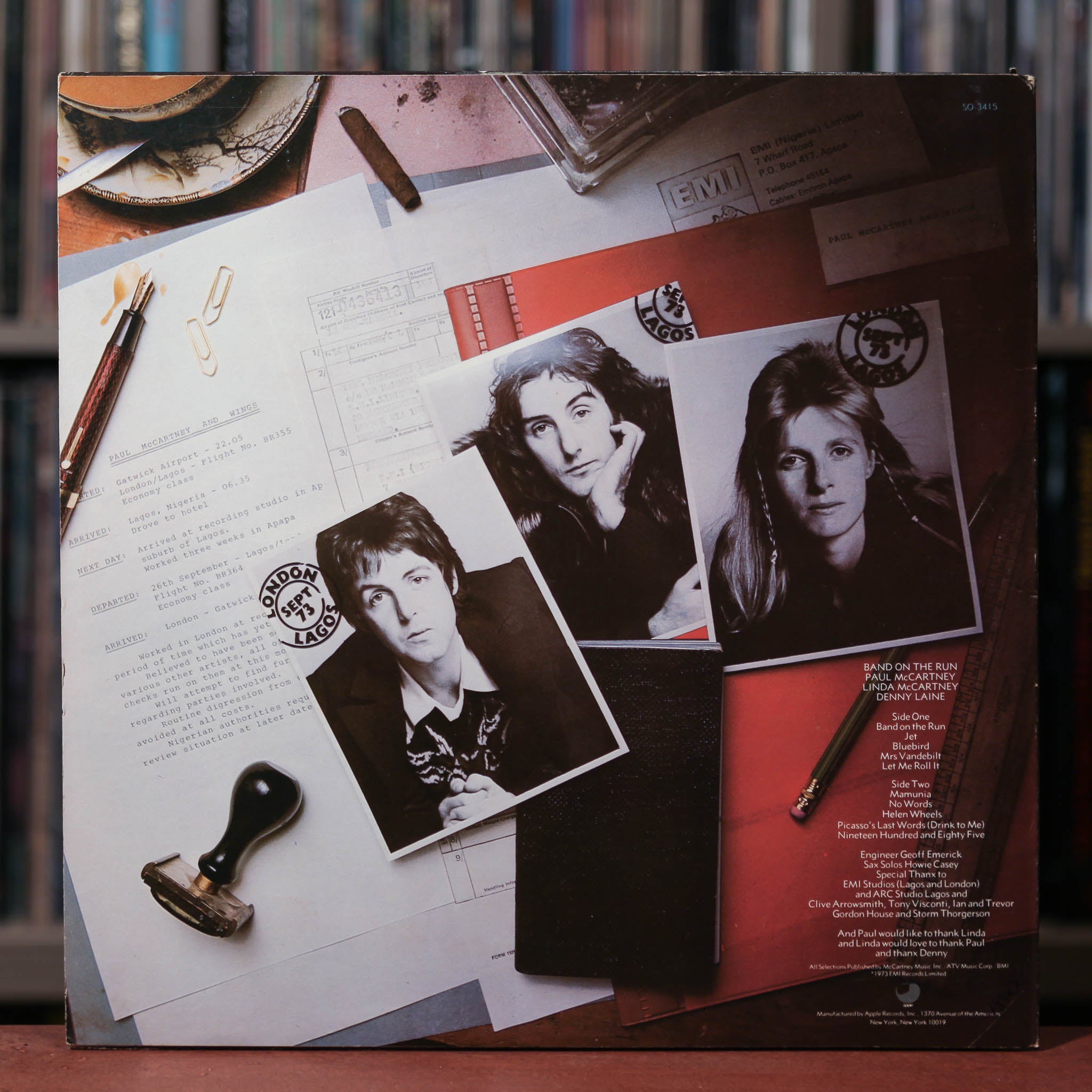 Wings - Band On The Run - 1973 EMI, VG+/VG+ w/Poster