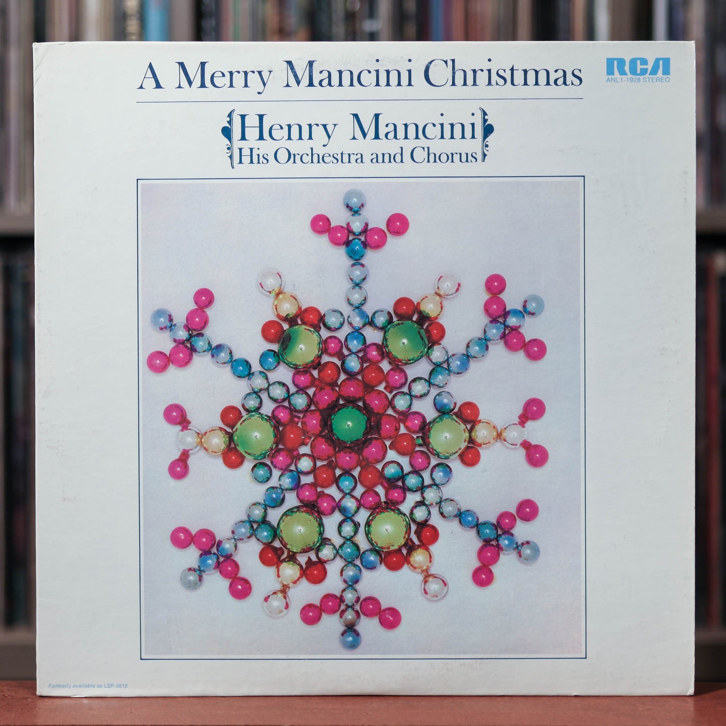 Henry Mancini, His Orchestra And Chorus - A Merry Mancini Christmas - 1970's RCA, EX/VG