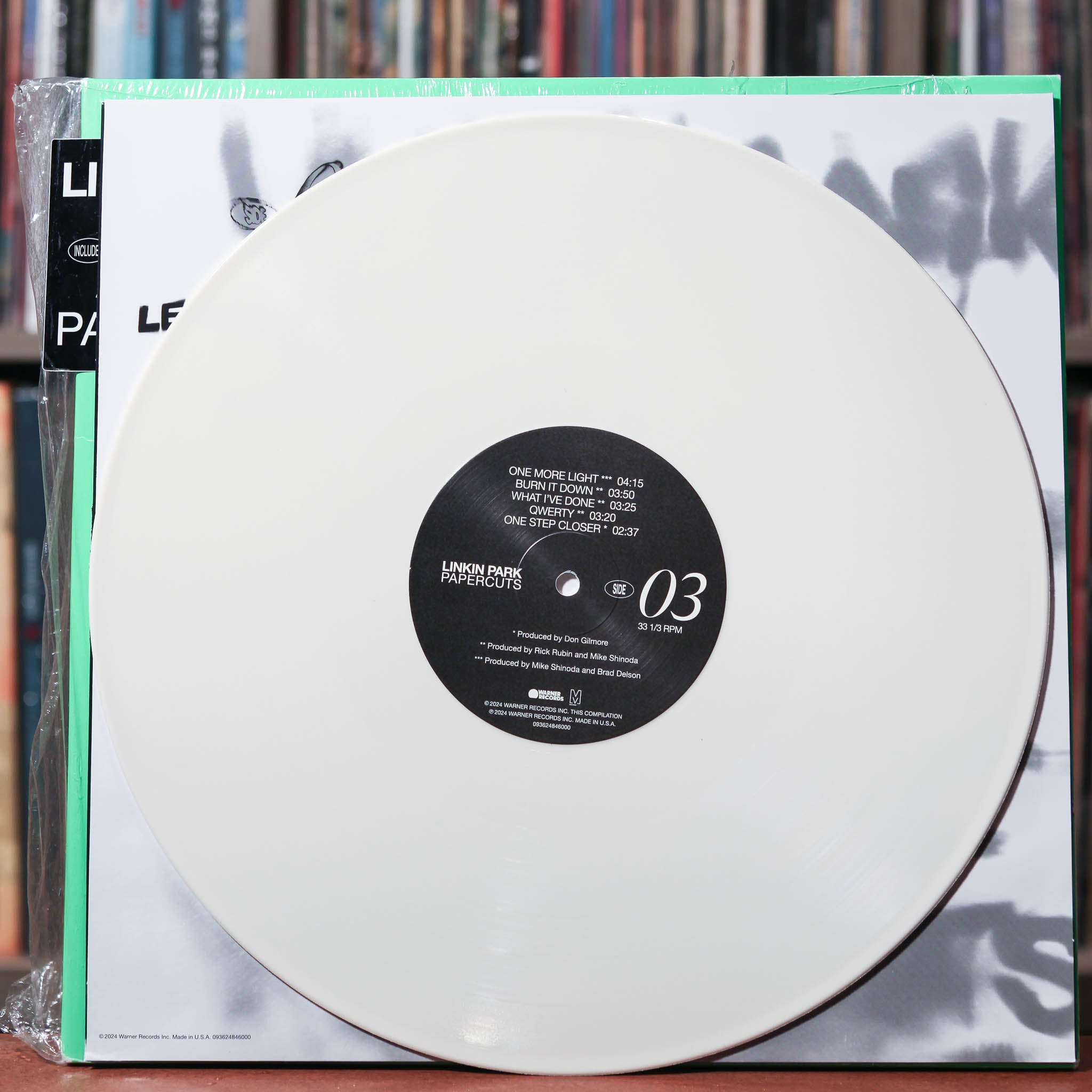 邦楽 Linkin Park Papercuts Bone Color Vinyl Amazon.com: Linkin Park - Papercuts Exclusive Limited Bone