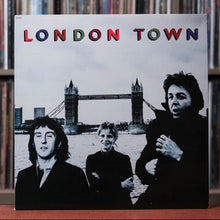 Load image into Gallery viewer, Wings - 3 LP Bundle -  Band on the Run, London Town, Greatest Hits
