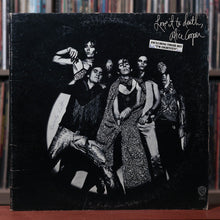 Load image into Gallery viewer, Alice Cooper - Love It To Death - Rare Uncensored Thumb - 1971 Warner, VG/VG
