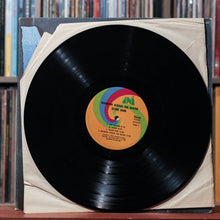 Load image into Gallery viewer, Elton John - Madman Across The Water - 1971 UNI Records, VG/VG+
