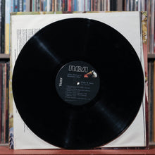 Load image into Gallery viewer, John Denver - John Denver's Greatest Hits - 1973 RCA, VG+/VG+
