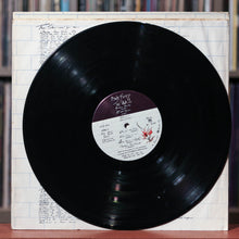 Load image into Gallery viewer, Pink Floyd - The Wall - 2LP - 1979 Columbia, VG/VG
