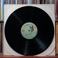 Load image into Gallery viewer, Queen - A Night At The Opera - 1975 Elektra
