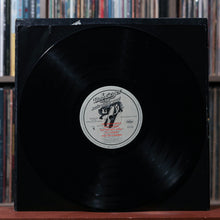 Load image into Gallery viewer, Bob Seger And The Silver Bullet Band - Stranger In Town - W/ INSERT 1978 Capitol Records, VG/VG+
