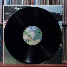 Load image into Gallery viewer, The Doobie Brothers - Livin' On The Fault Line - 1977 Warner Bros. Records, EX/VG
